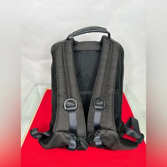 patagonia women's black hole Women's Black Hole Pack 23L  Patagonia Worn Wear